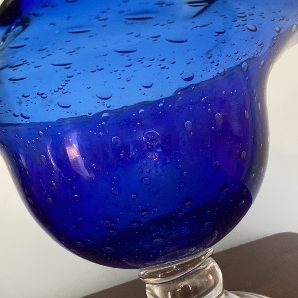 Large cobalt blue glass pedestal bowl - Picture 4 of 8